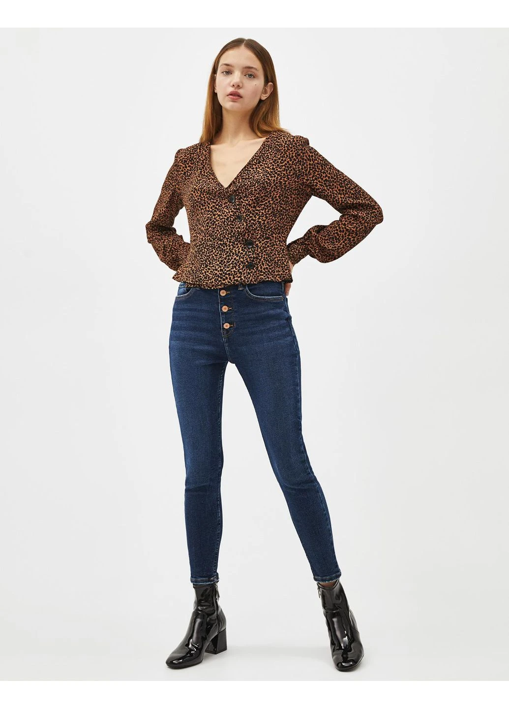 Коричневая блуза демисезон,коричневый-черный, Bershka