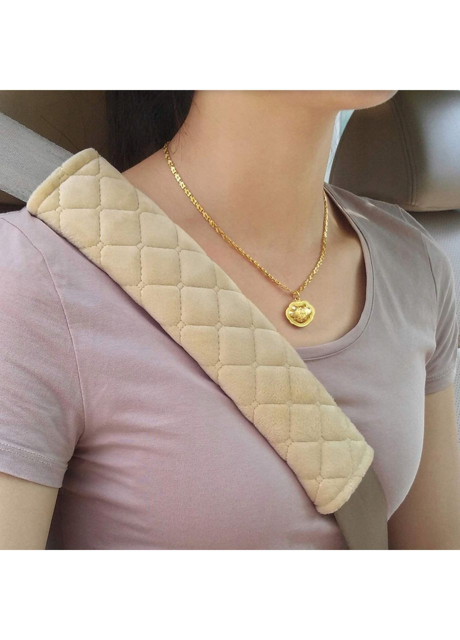 Мʼяка накладна на ремінь безпеки універсальні 2 штуки, захисний чохол на пасок в авто 26 x 6 см Бежевий No Brand (361669434)