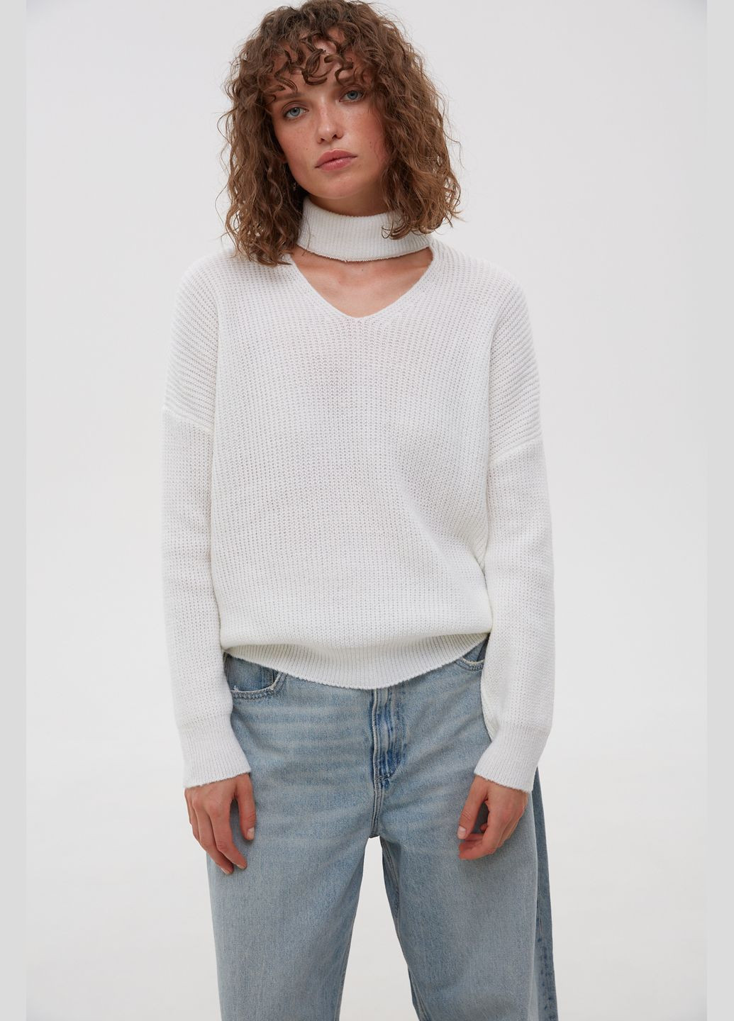 Білий демісезонний светр, колір білий Estro