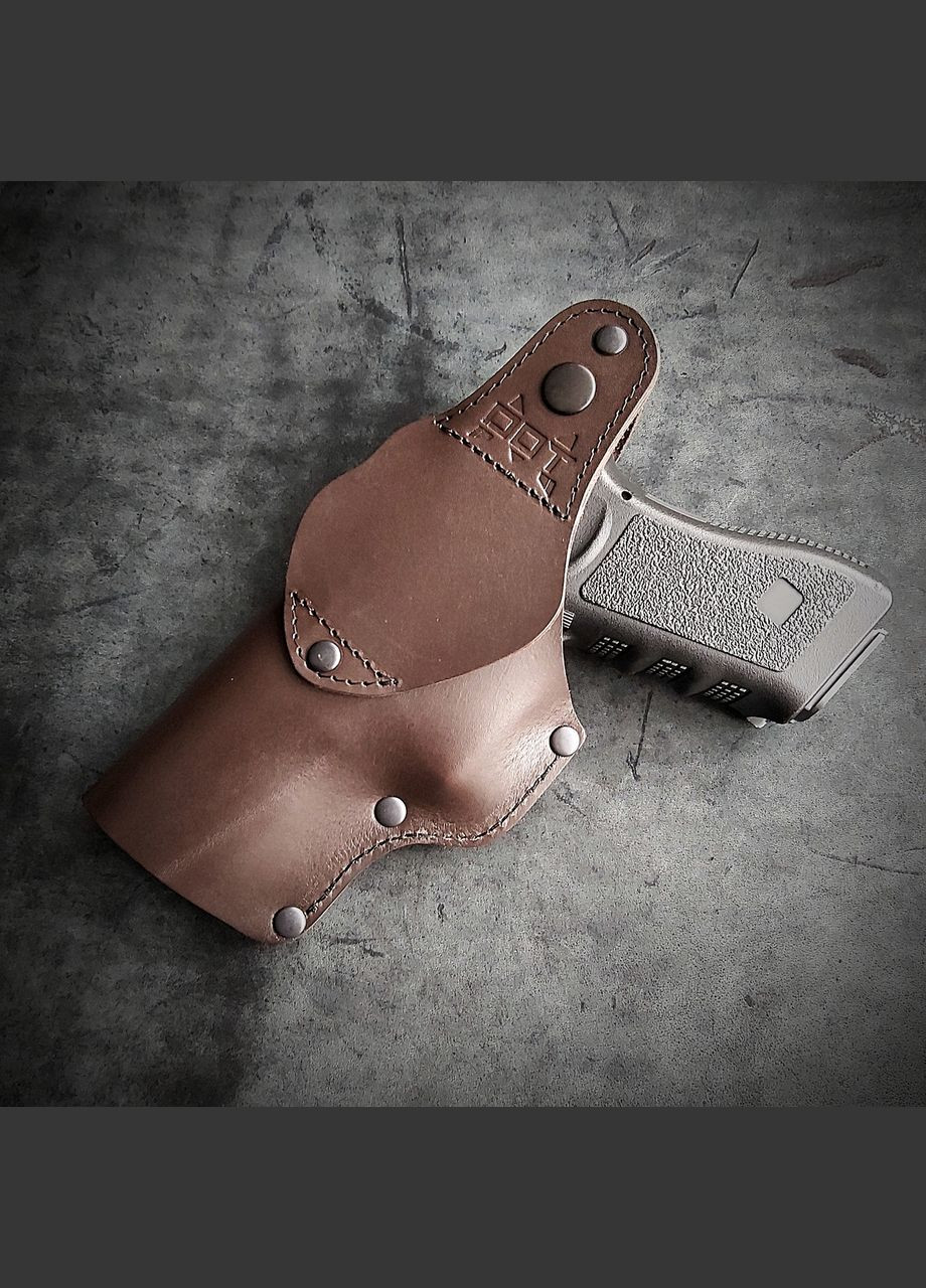 Кожаная кобура поясная под GLOCK 17, коричневая с тиснением. No Brand (339621514)