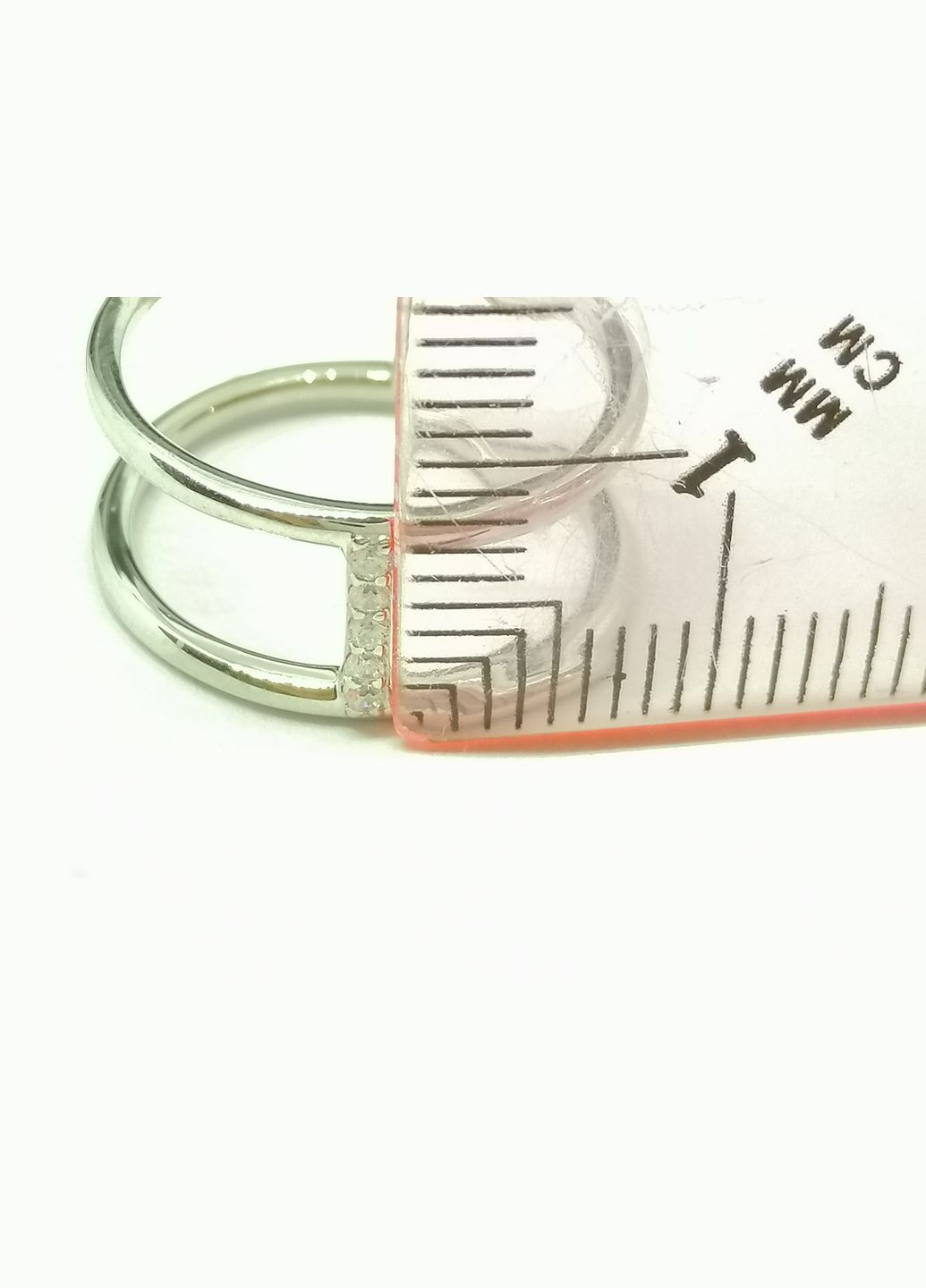 Серебряное кольцо с фианитами. 901-01008 Qvaliz (322578682)