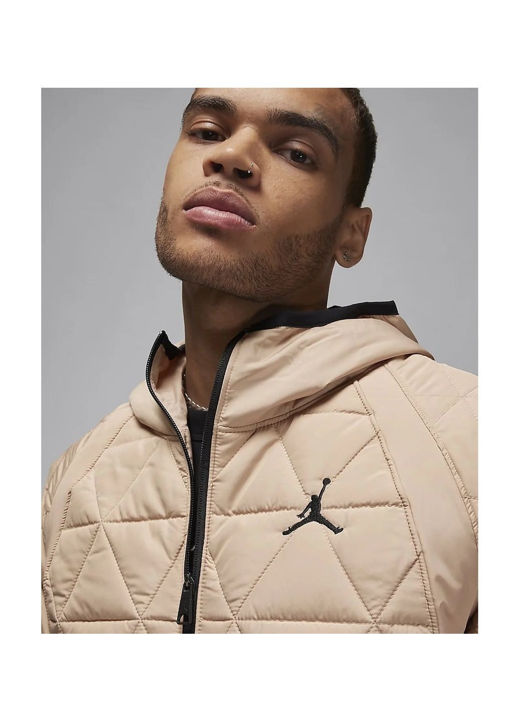 Бежевая куртка мужская therma-fit sport beige Air Jordan