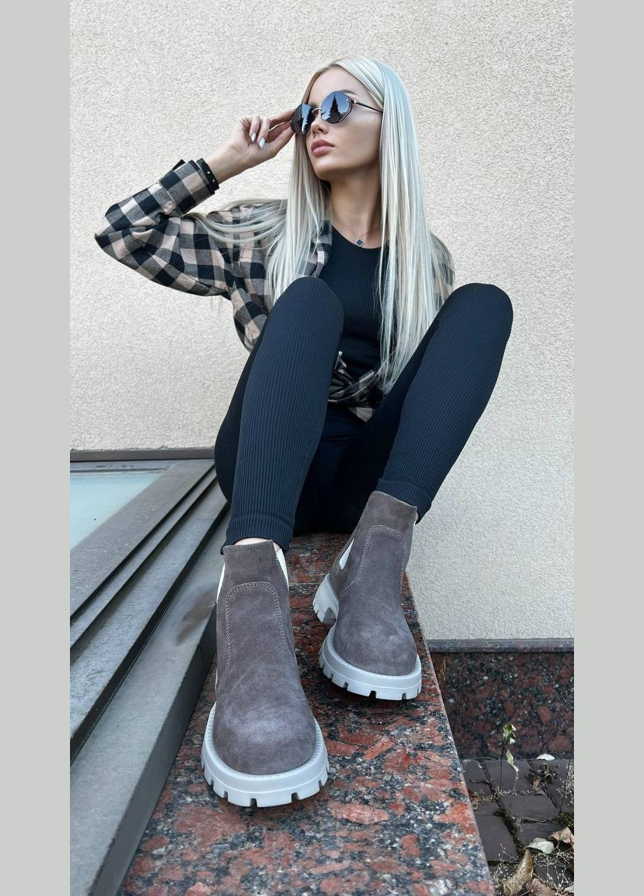 Осенние ботинки челси Vakko из натуральной замши