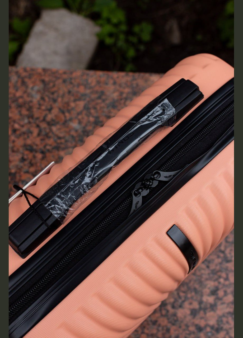 Кейс на чемодан пластиковый, цвет персиковый Wings 120 (346818673)