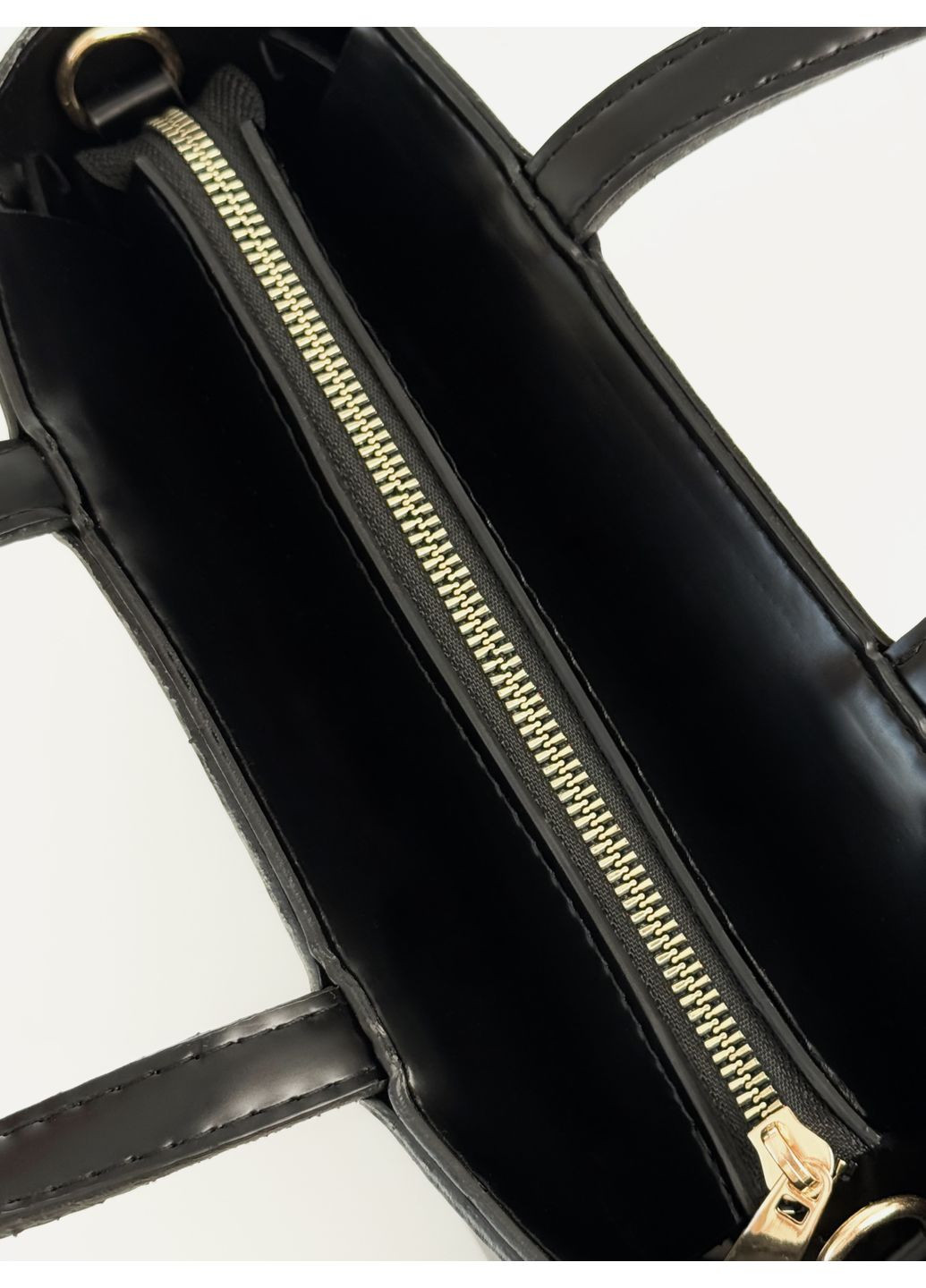 Жіноча сумка ST-6 Чорна Savvy (373297038)