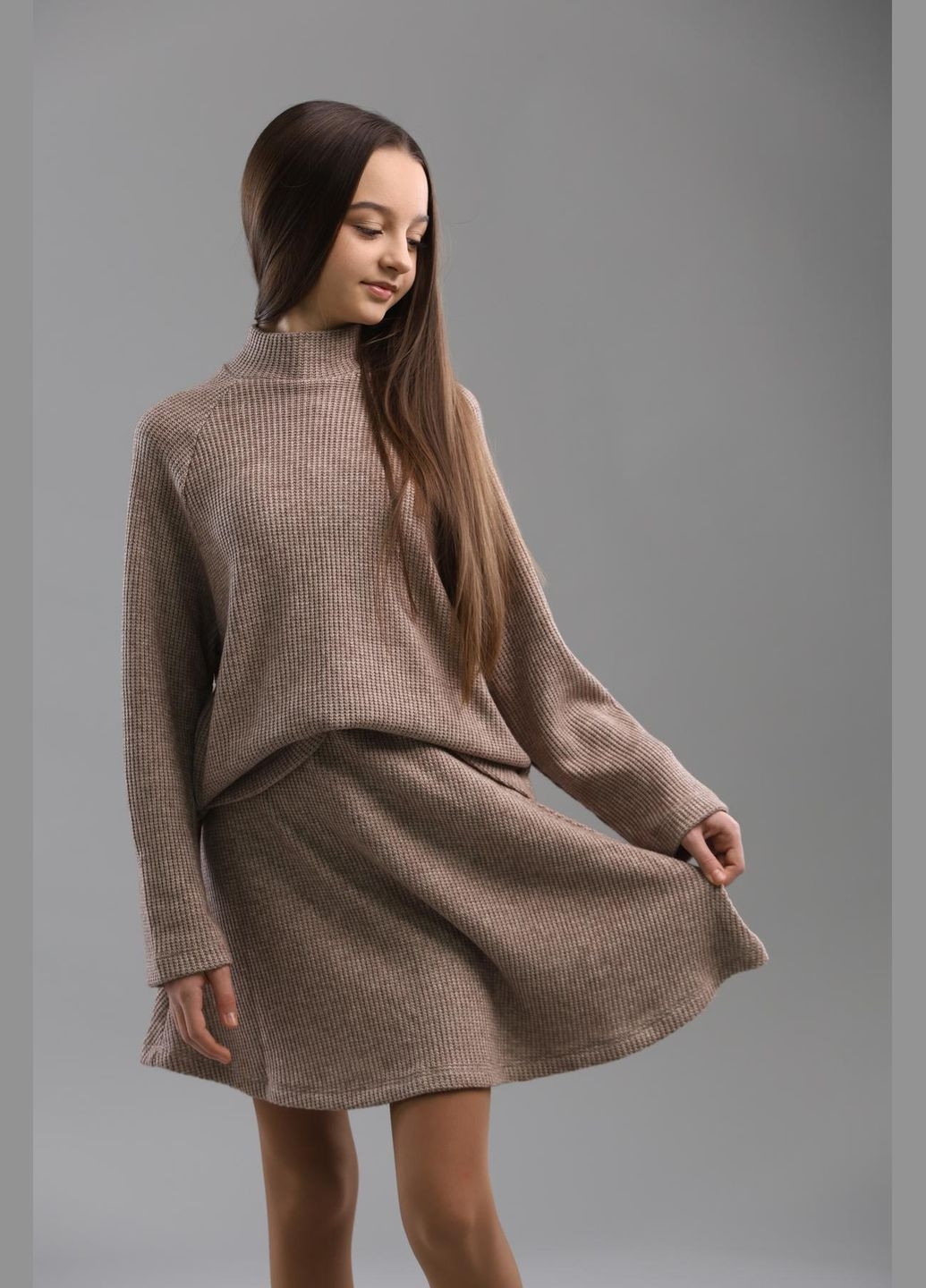 Коричневый зимний вязаный комплект (юбка, свитер) подростковый юбочный IRmAS оверсайз
