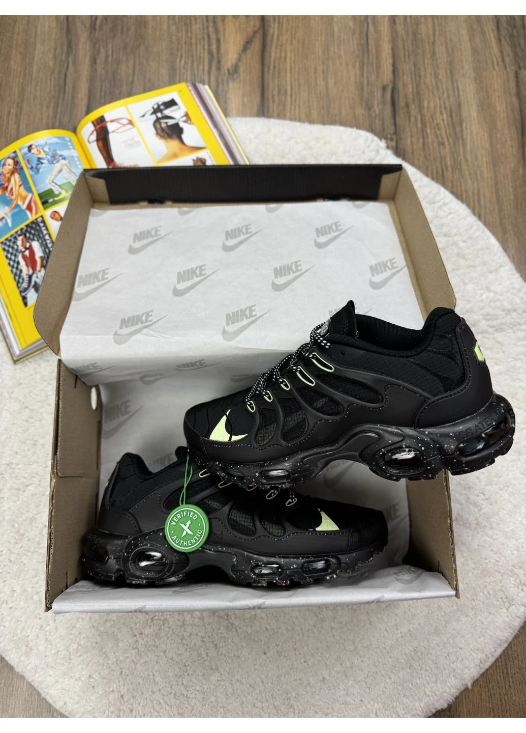 Черные демисезонные кроссовки мужские nike air max tn terrascape plus black green найк аир макс тн плюс черные No Brand