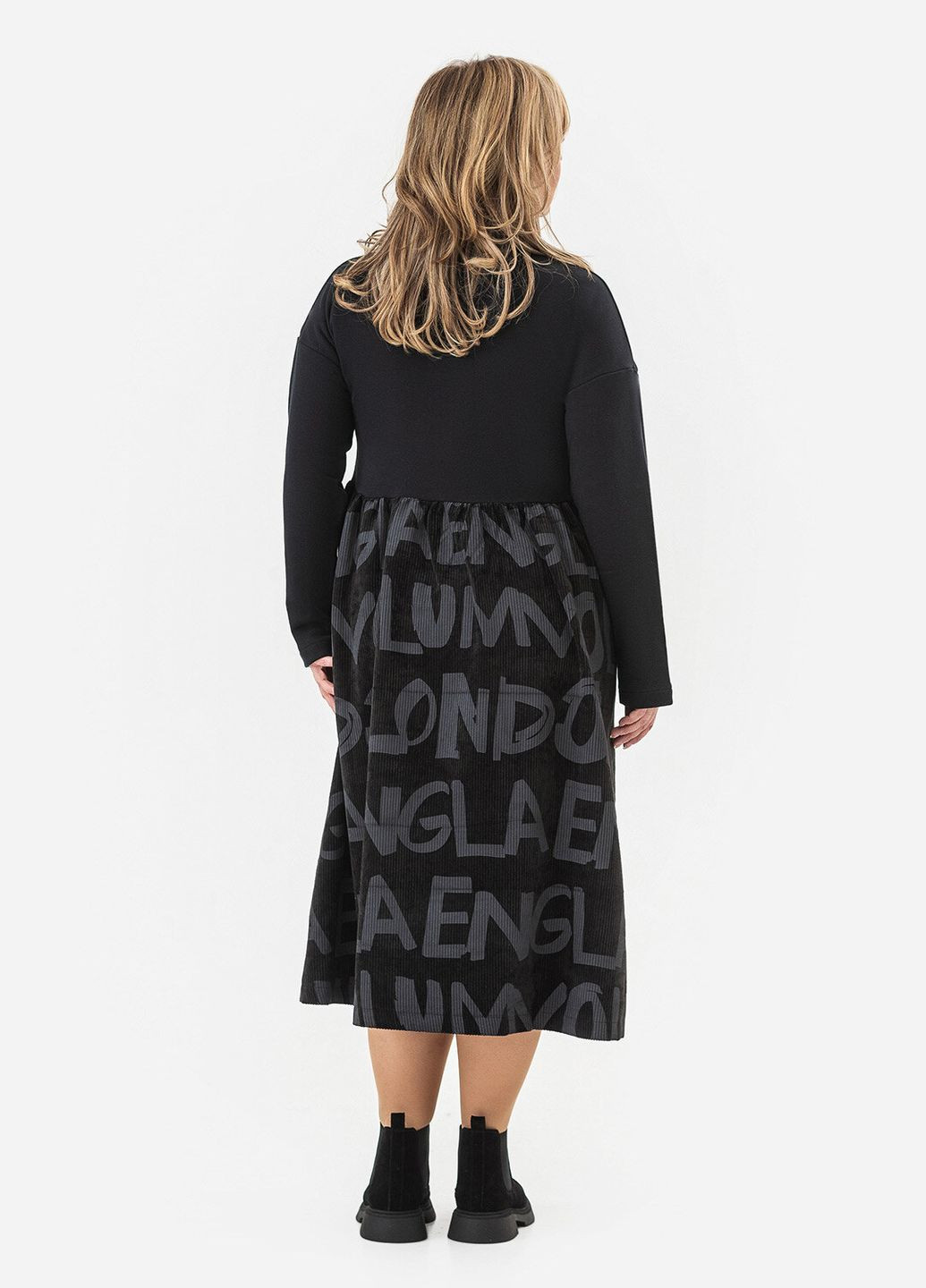 Чорна сукня tessa Garne з написами