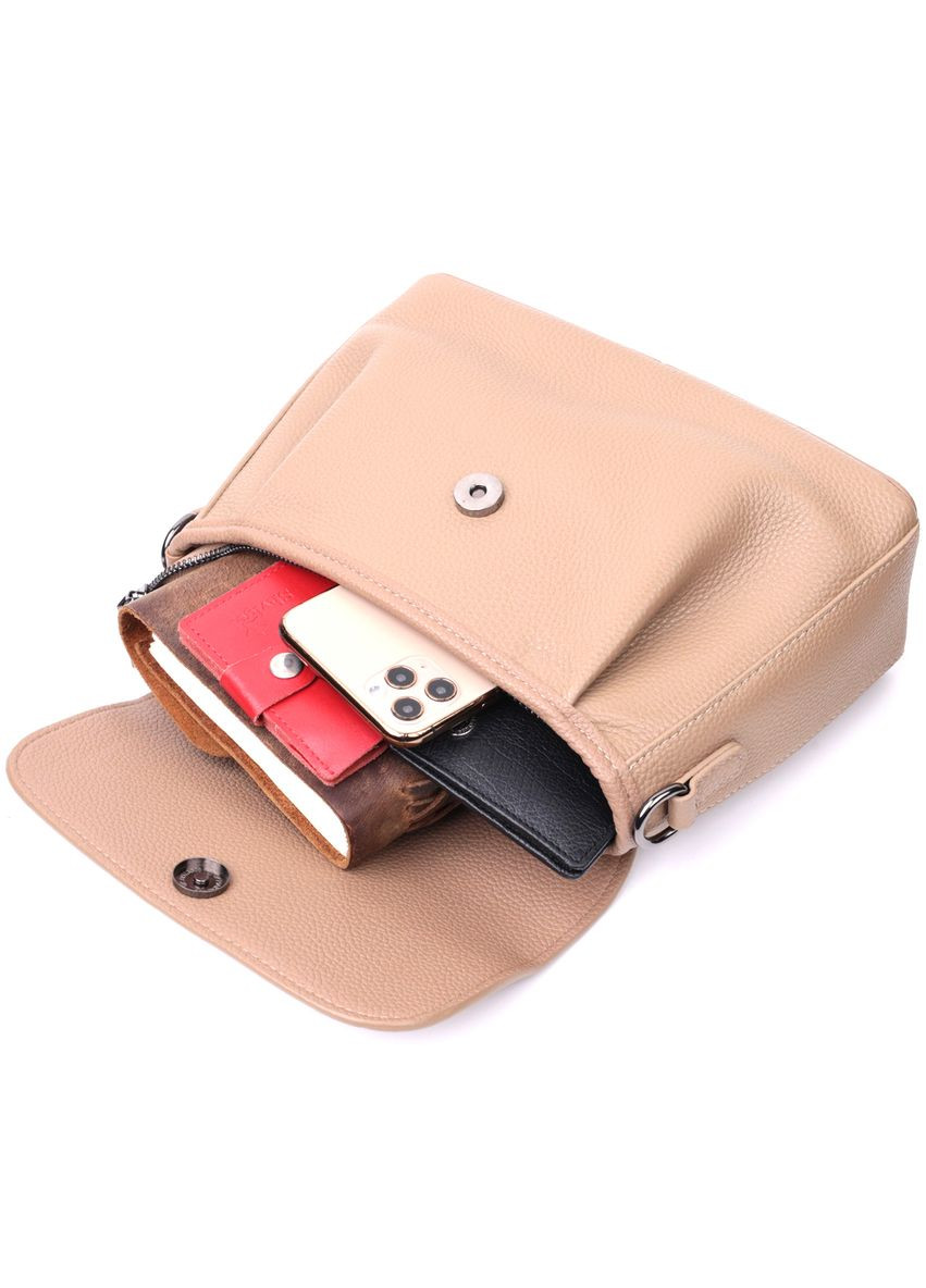 Жіноча кроссбоді з фактурним клапаном із натуральної шкіри біла 22329 Vintage (329197615)