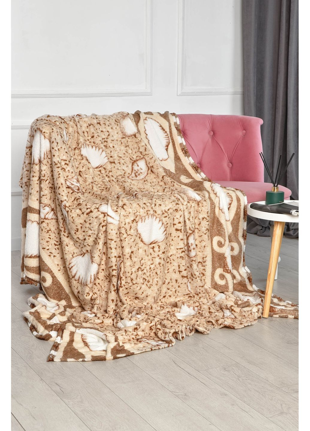 Плед бежевого цвета с принтом размер 200*220 Let's Shop (362475617)