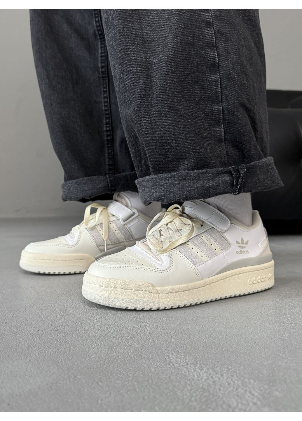 Білі Осінні кросівки чоловічі adidas forum cream white адідас форум No Brand