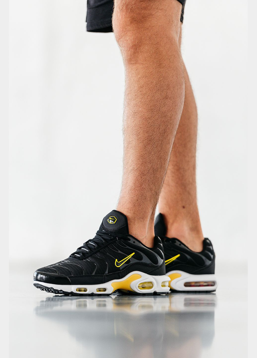 Чорні Осінні кросівки чоловічі nike black/yellow No Brand Air Max TN