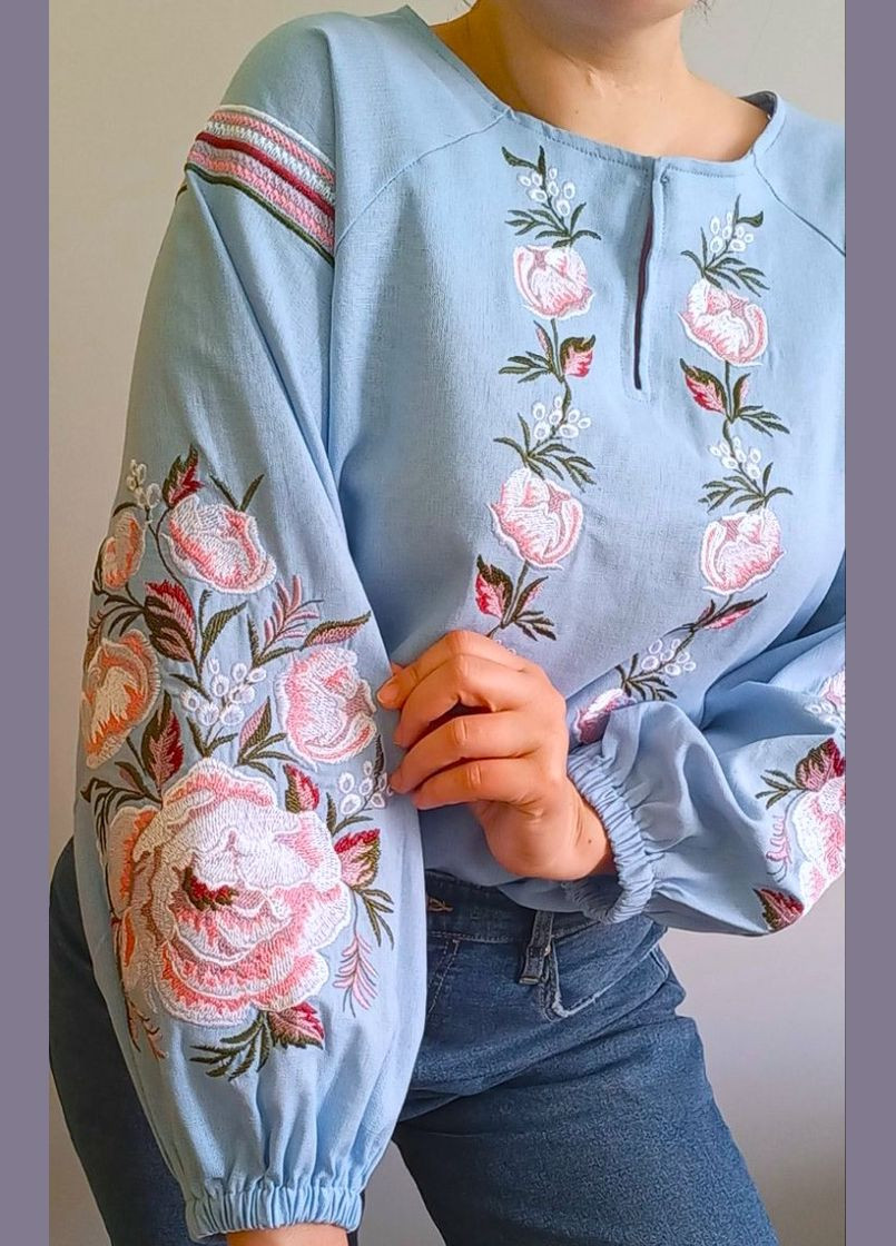 Блакитна жіноча вишиванка лляна піони блакитна візерунок квітковий приталена, вільна, пряма льон (311600094)