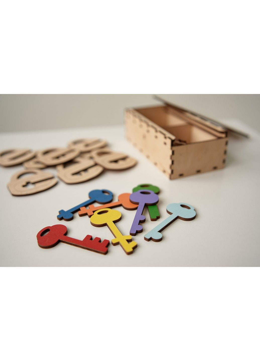 Розвиваюча іграшка "Ключики-замочки", сортер, головоломка GF toys (333823595)