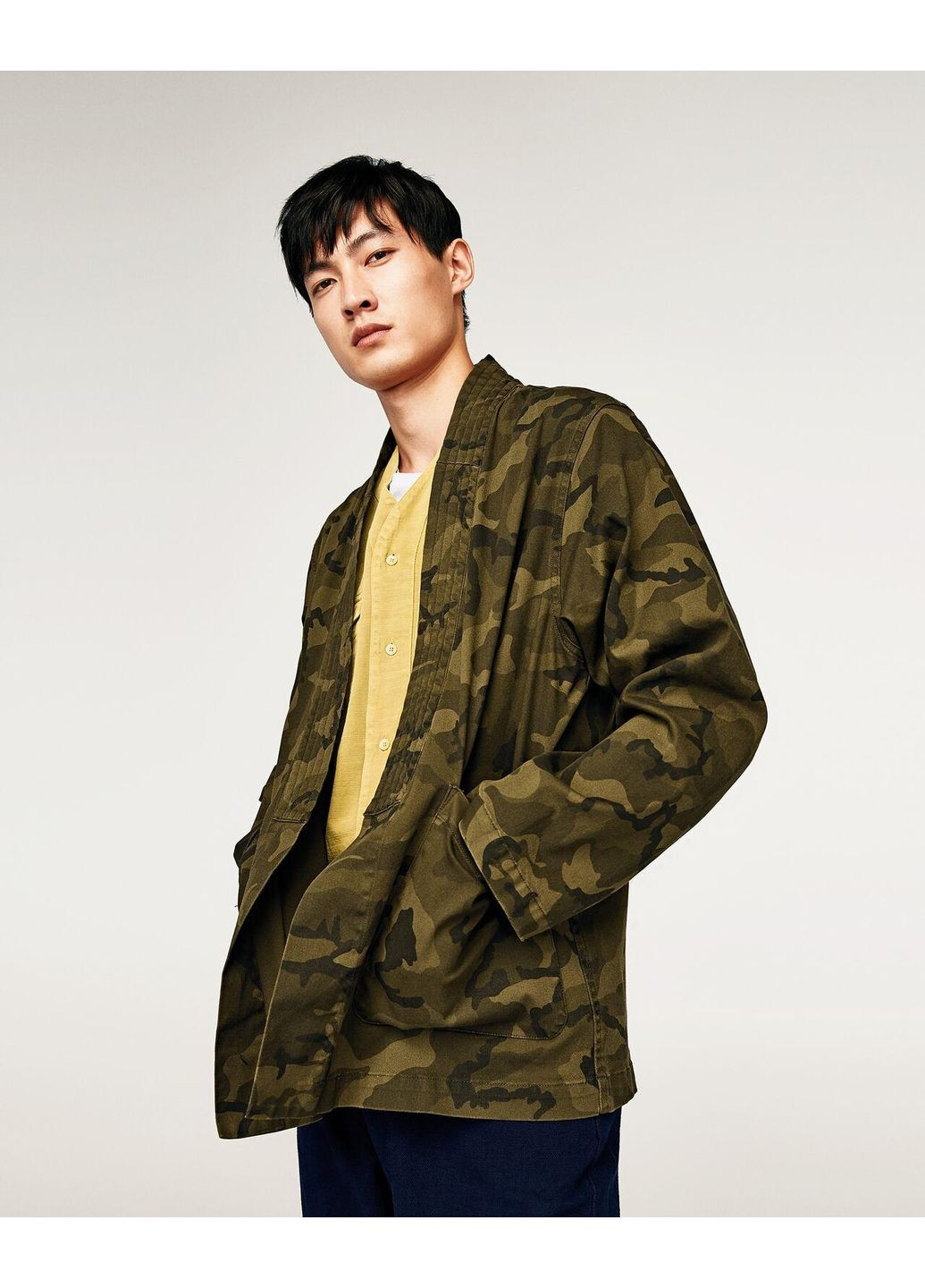 Оливковая (хаки) куртка легкая,хаки-коричневый, Zara