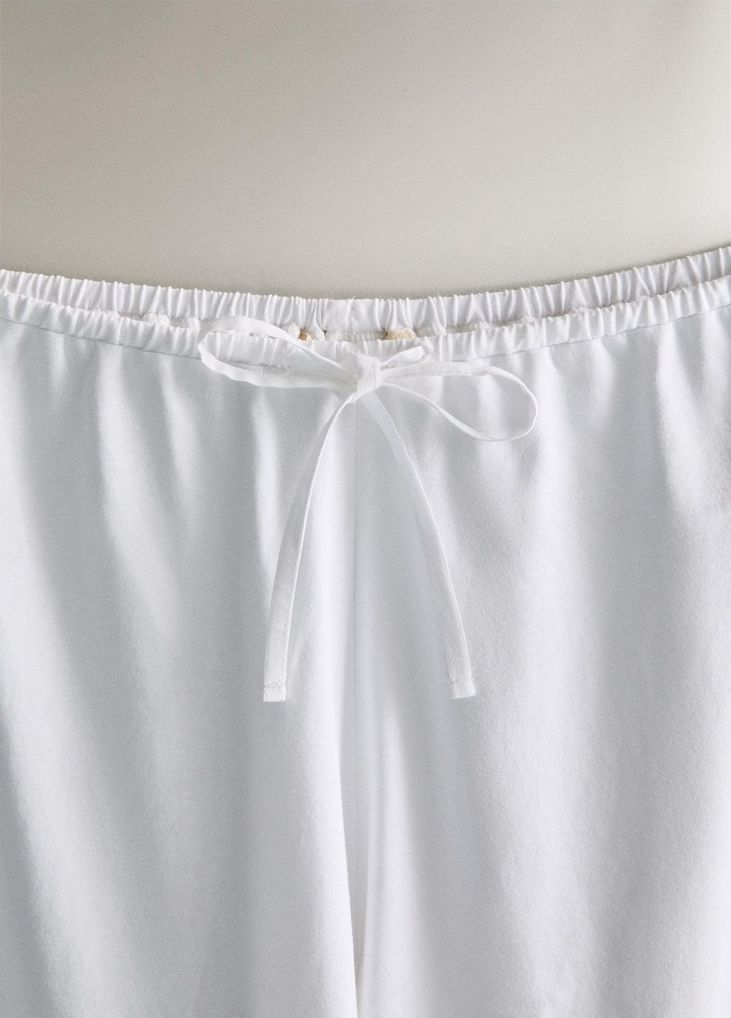 Белые домашние демисезонные брюки Zara