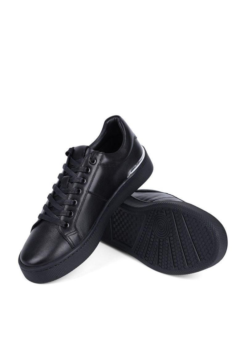 Чорні жіночі кеди 2206-5001 чорний шкіра MIRATON