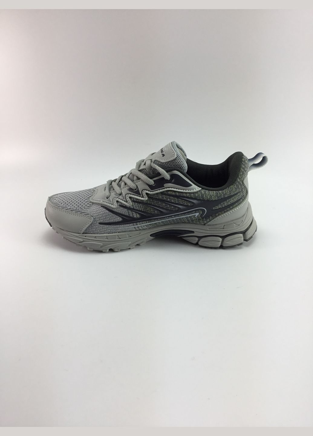 Сірі Літні чоловічі кросівки Bona