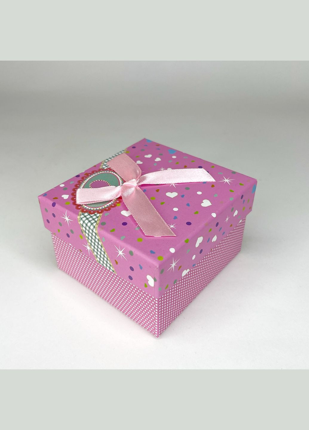 Подарочная упаковка Коробка с подушкой для часов Светло сердечки 90 мм x 55 мм Finding (316251561)