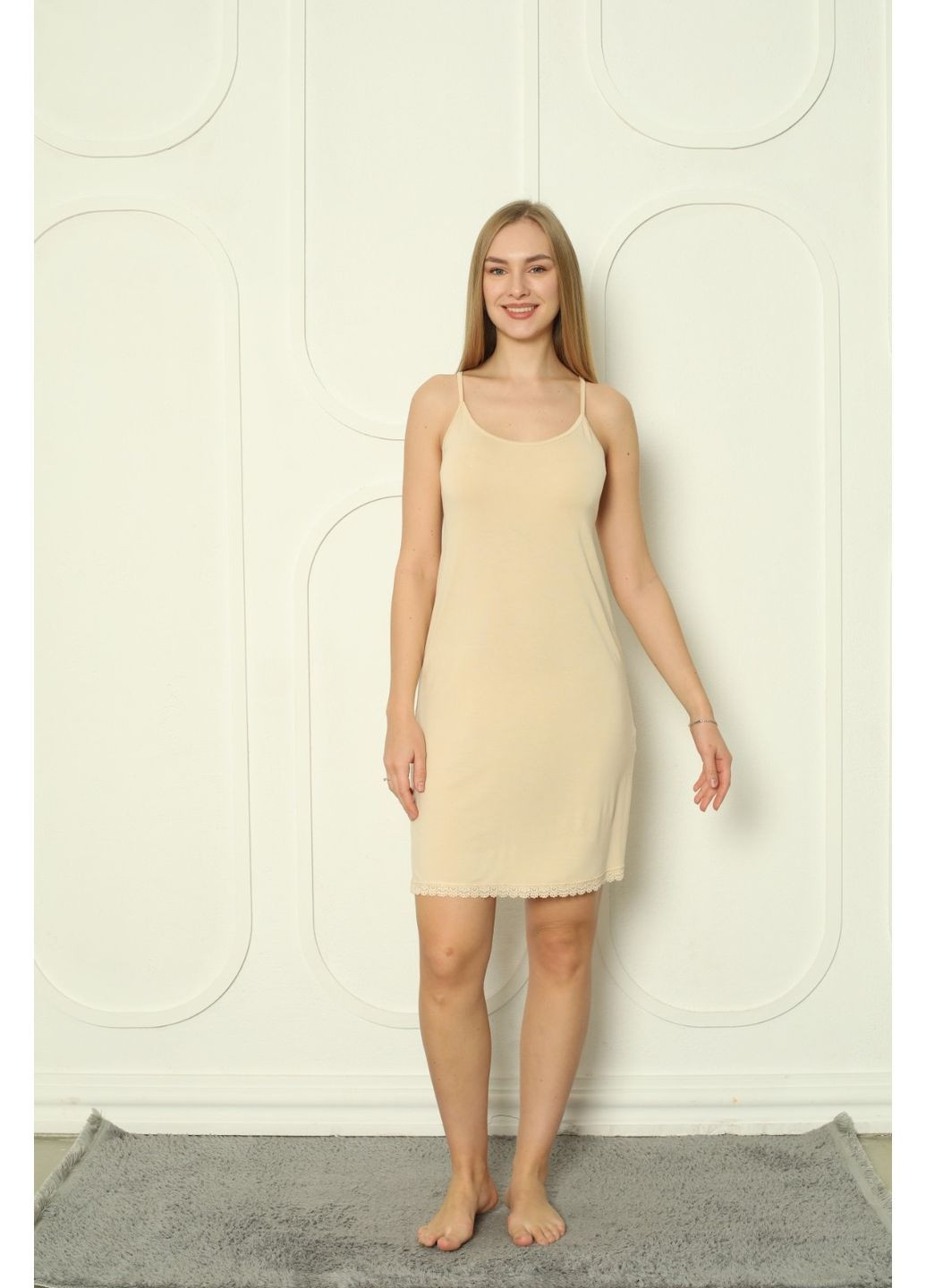 Женская сорочка-комбинация на бретельках Nicoletta (365720457)