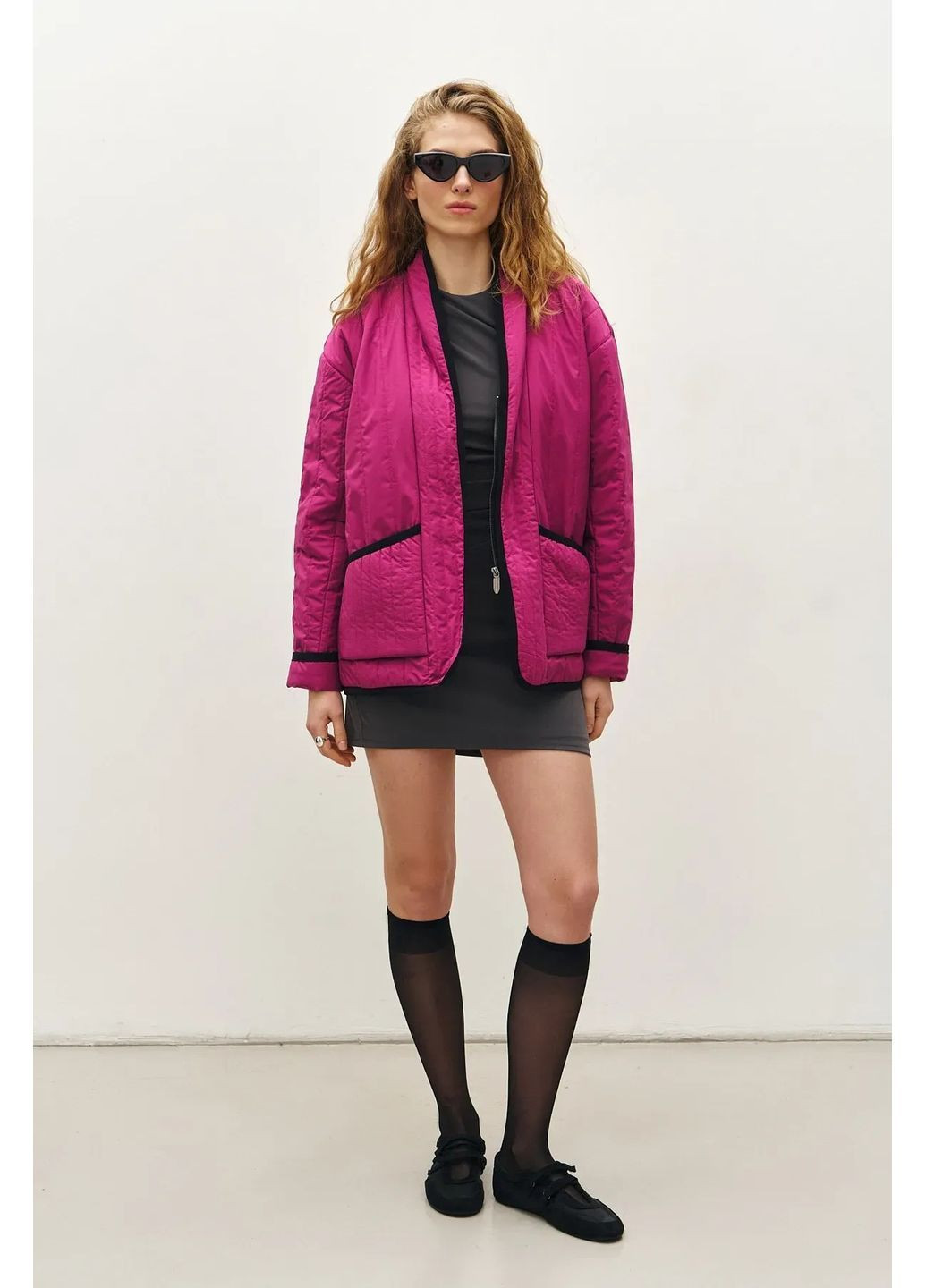 Рожева демісезонна куртка-кімоно з принтом, колір рожевий Rica Mare