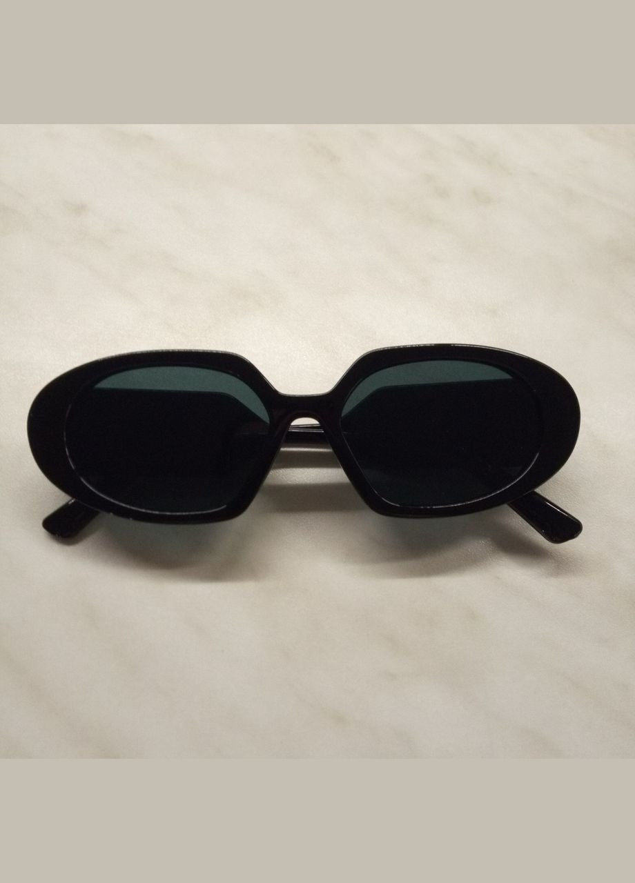 Стильні сонцезахисні окуляри чорний (4-83) No Brand (313286045)