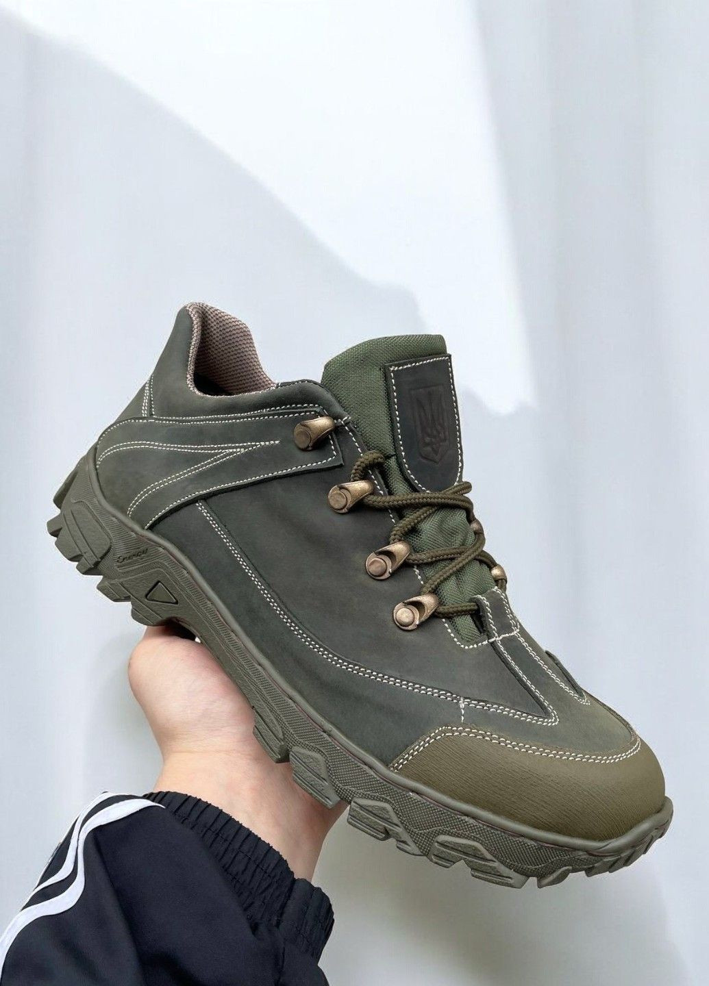 Зимові Чоловічі Тактичні Кросівки. 36-50р Олива. Спеціальна трекінгова підошва! MBZM-1027 No Brand (301137896)