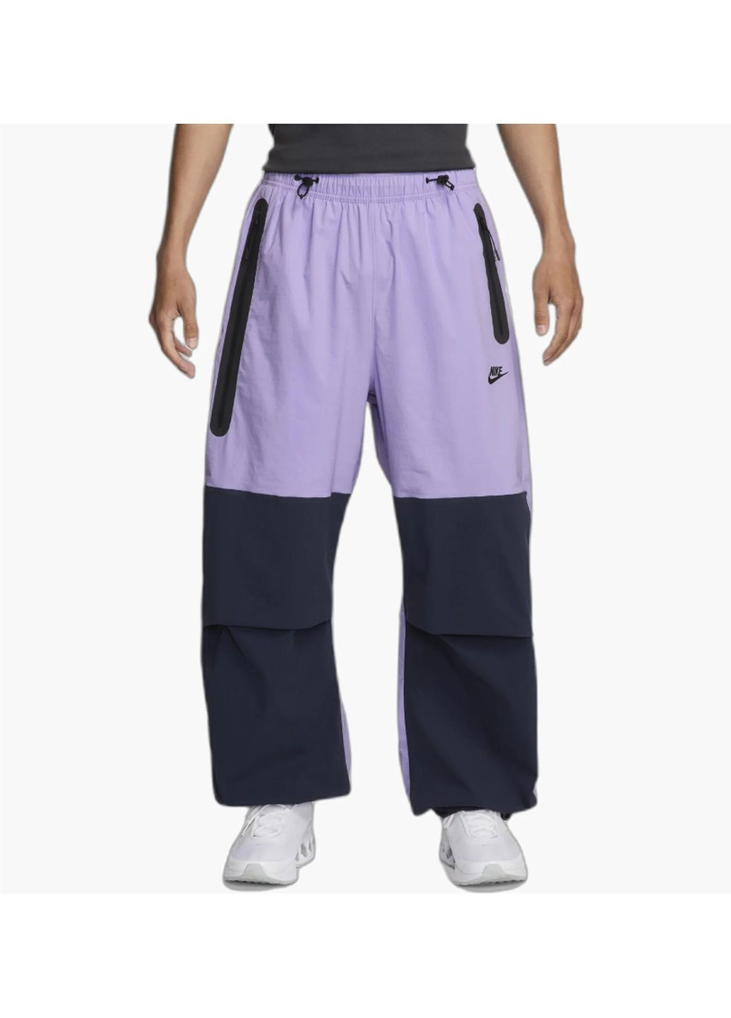 Черные демисезонные брюки Nike