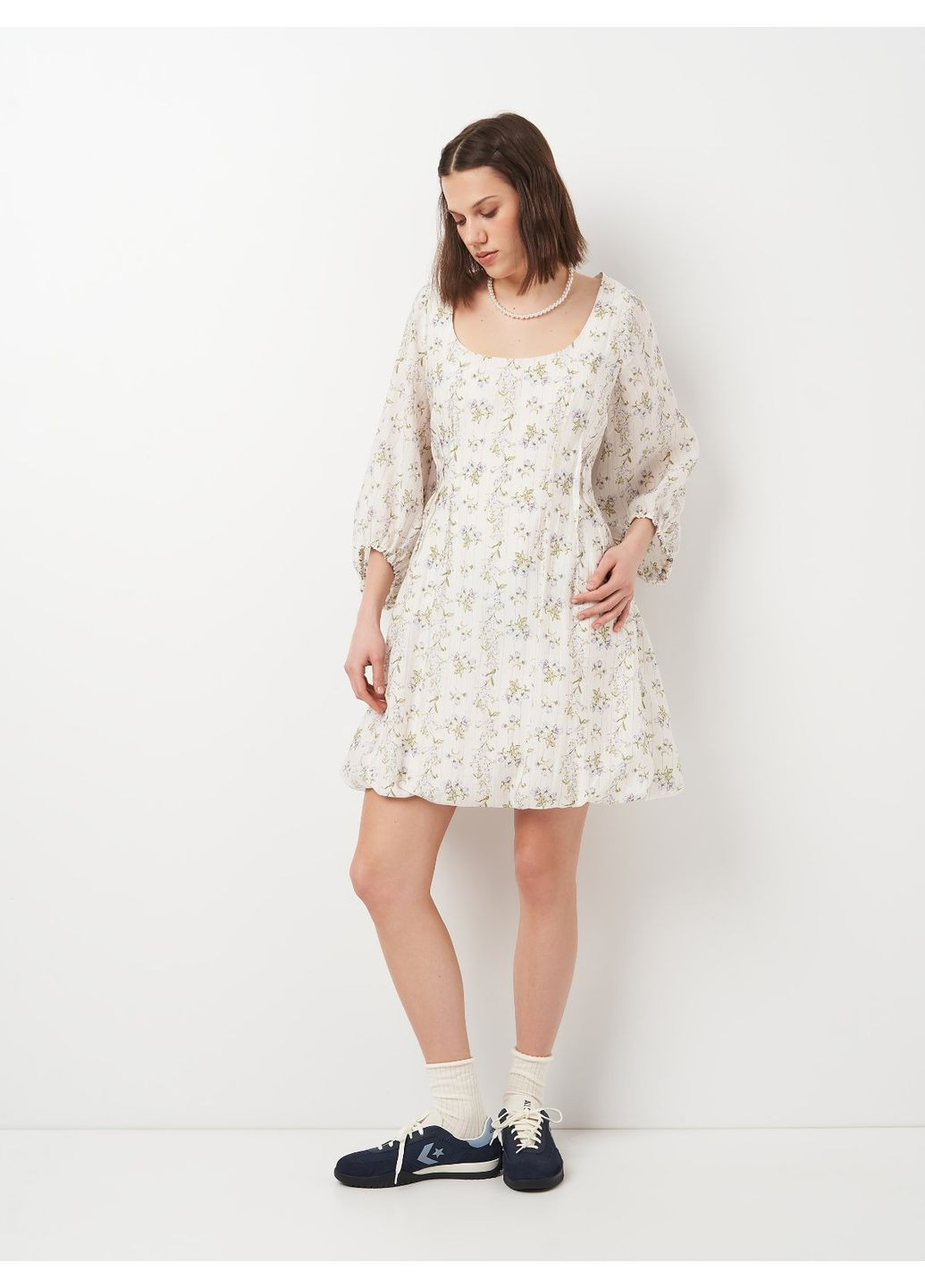 Білий сукня H&M з квітковим принтом