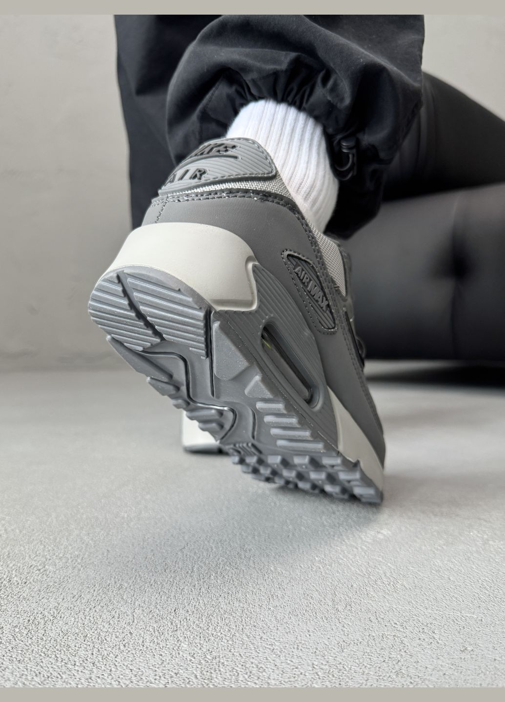 Темно-сірі Осінні кросівки чоловічі nike air max 90 dark grey | найк аір макс 90 темно-сірі No Brand