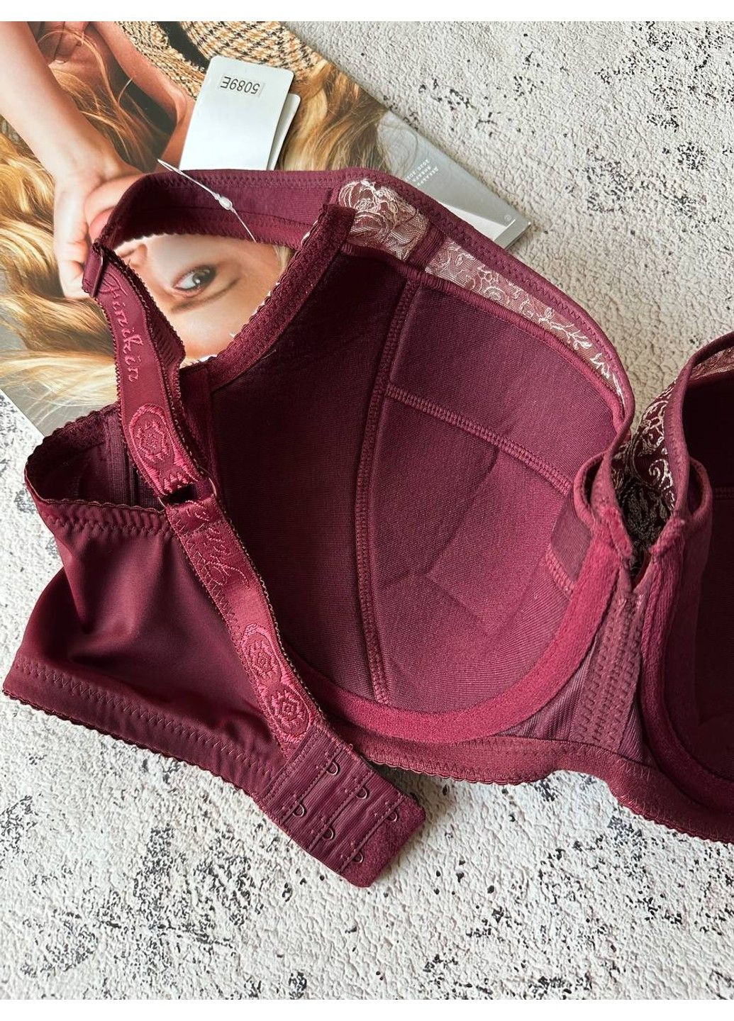 Бордовий бюстгальтер на чашку е, ліфчик для грудей 5 розміру бордовий Finikin