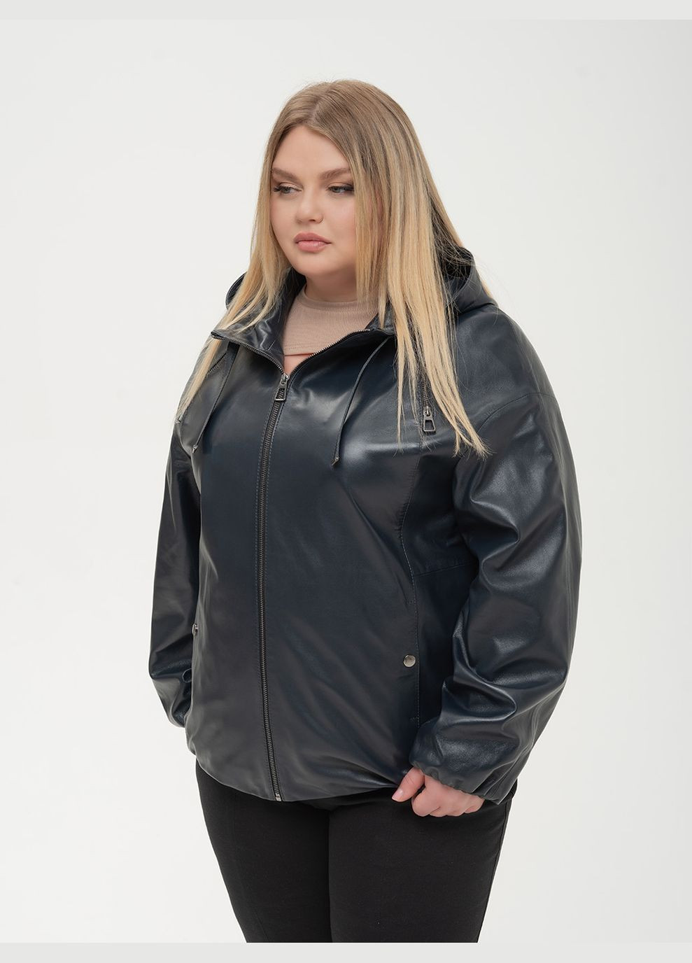 Темно-синя демісезонна жіноча шкіряна куртка весна Fabio Monti