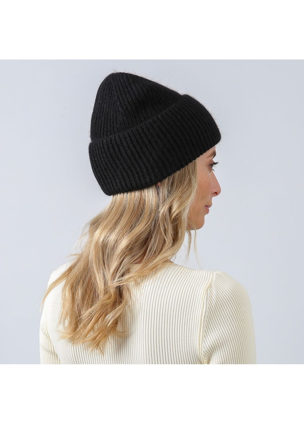 Шапка біні жіноча ангора з віскозою чорна ДАФФІ LuckyLOOK 880-290 (352690862)