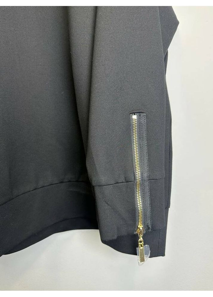 Чорний жіночий світшот з горловиною mknk2091 Nora Kvittin (366237530)