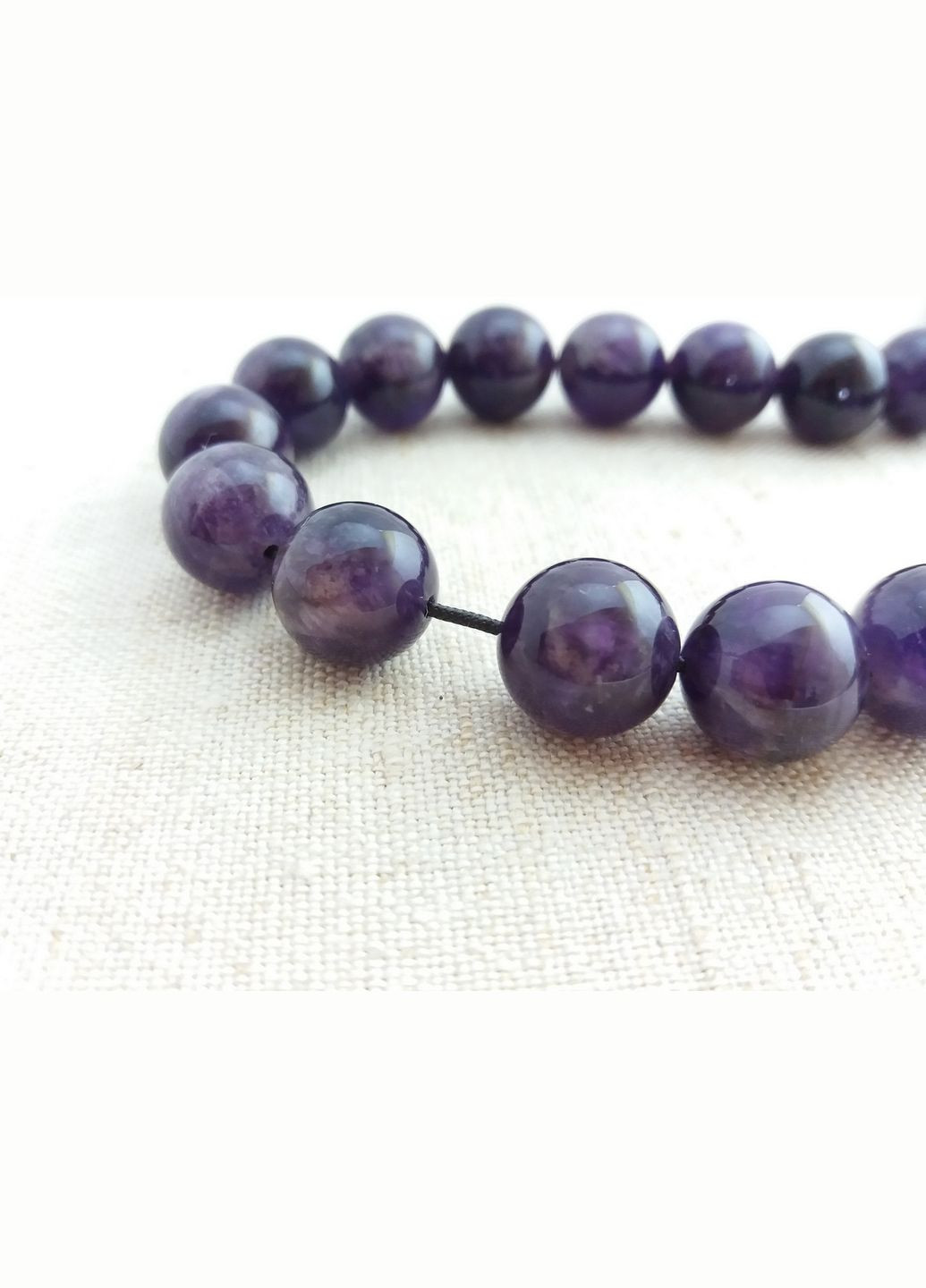 Чотки з натурального каменю Аметист 33 намистини без вузлів d 12мм No Brand (331293524)