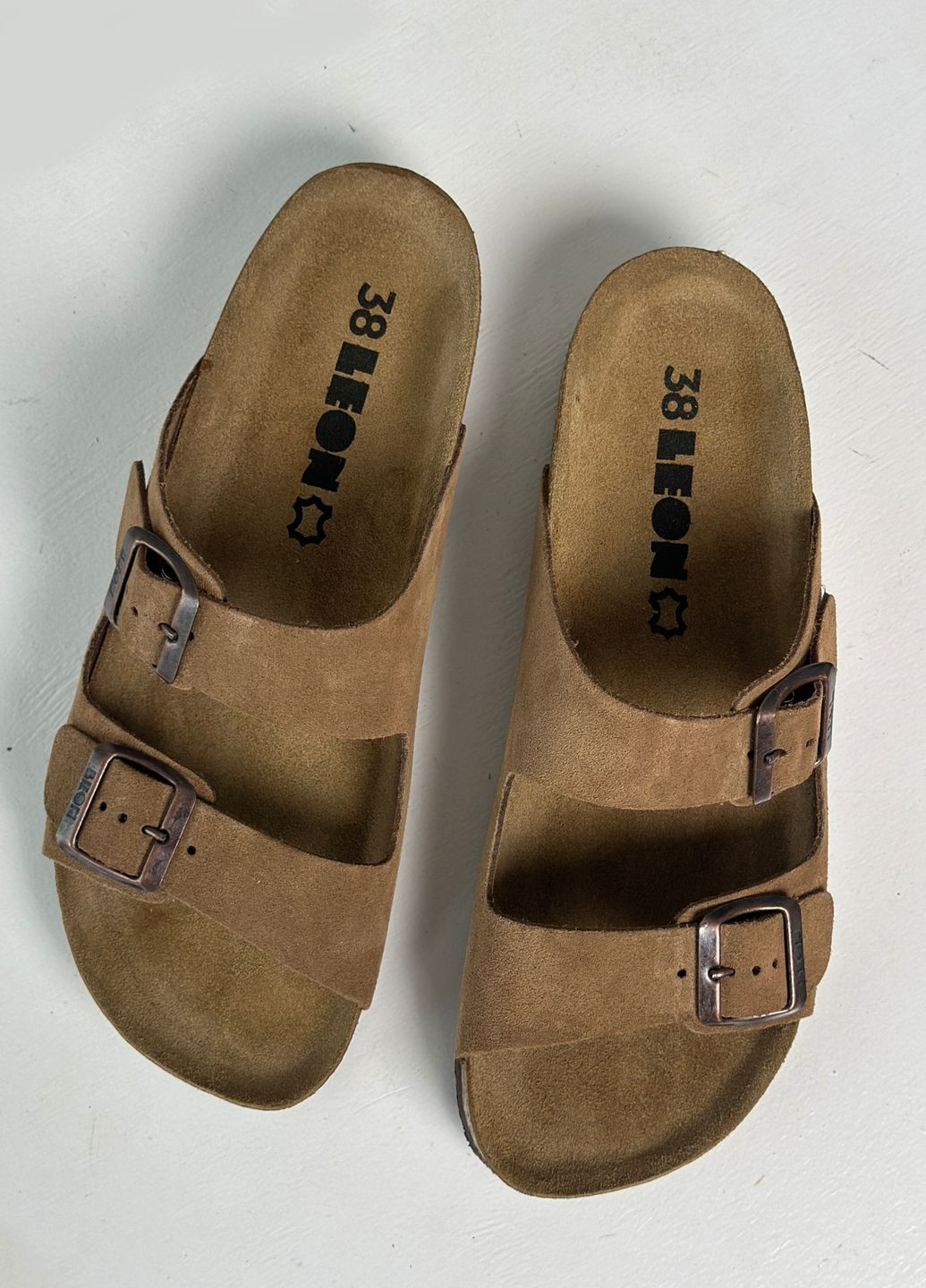 Темно-коричневые шлепанцы женские кожаные ортопедические Leon