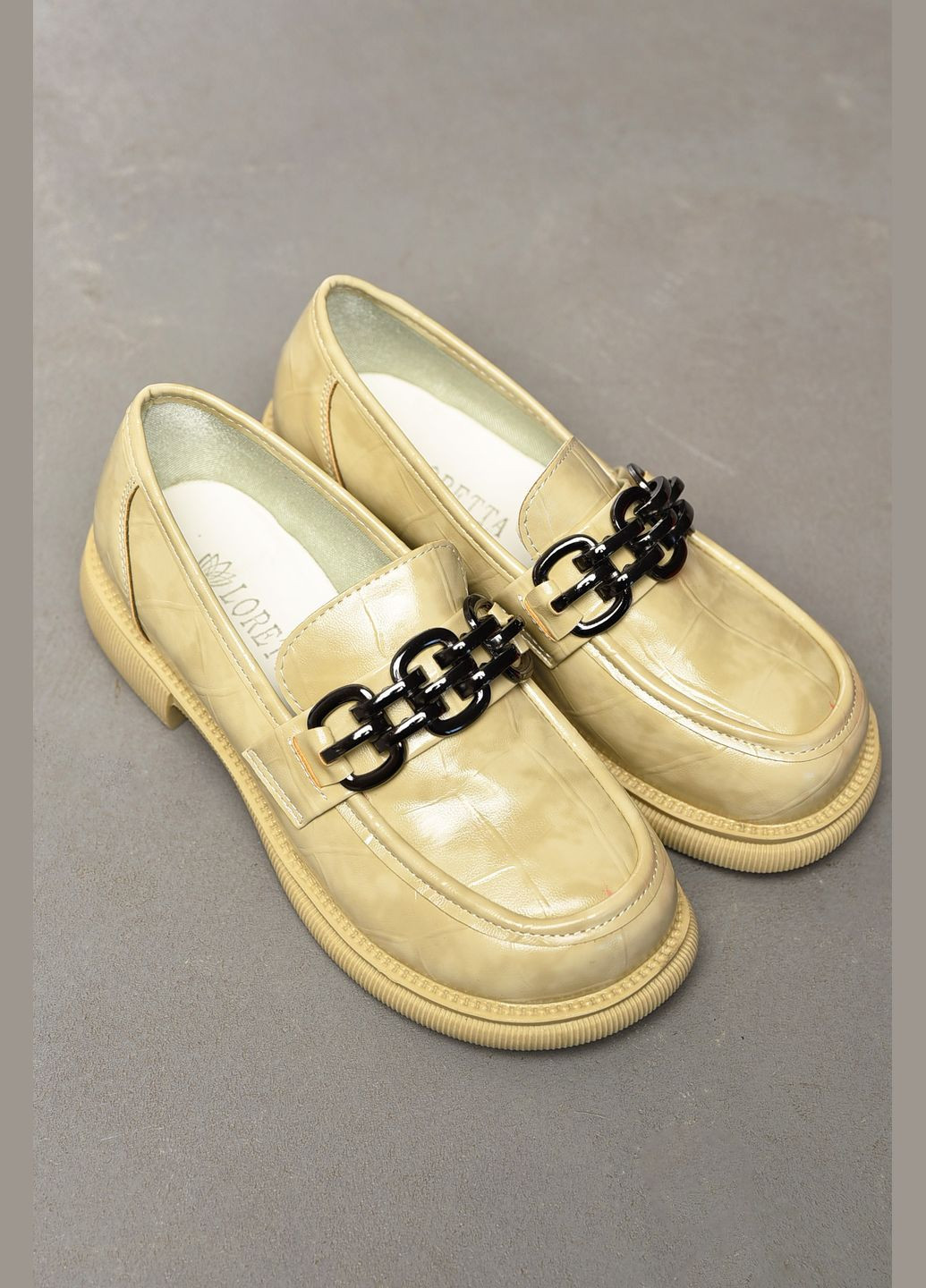 Let's Shop Лоферы женские светло-бежевого цвета лоферы темно-зеленый з искусственная кожа, украина — демисезон (322112019)