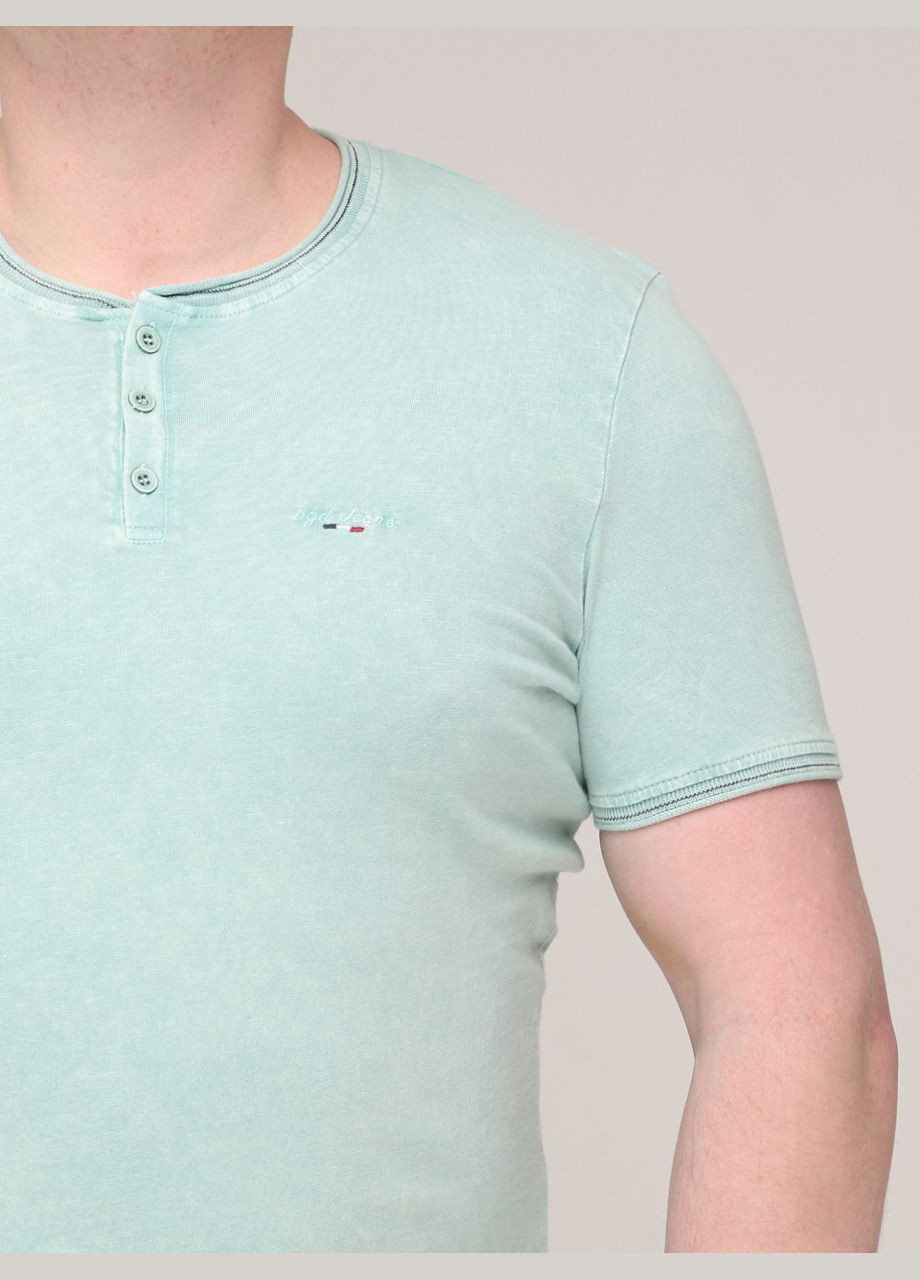 Світло-зелена футболка чоловіча світло-зелена однотонна з варінням з коротким рукавом Bagarda Пряма