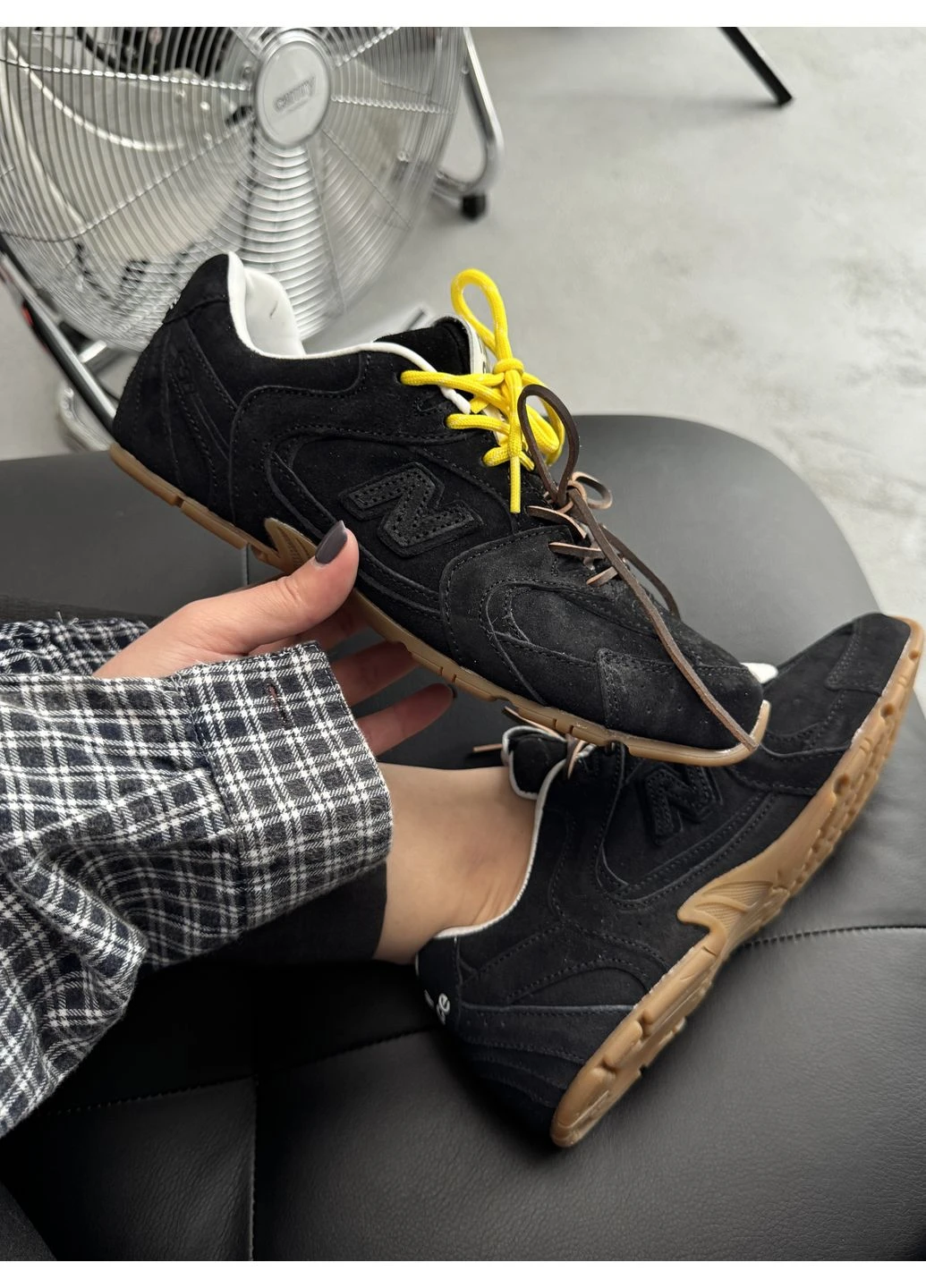 КРОССОВКИ ЖЕНСКИЕ NEW BALANCE X MIU MIU 530 BLACK НЬЮ БЕЛАНС 530 ЧЕРНЫЕ No Brand чёрные демисезоны (390651196)