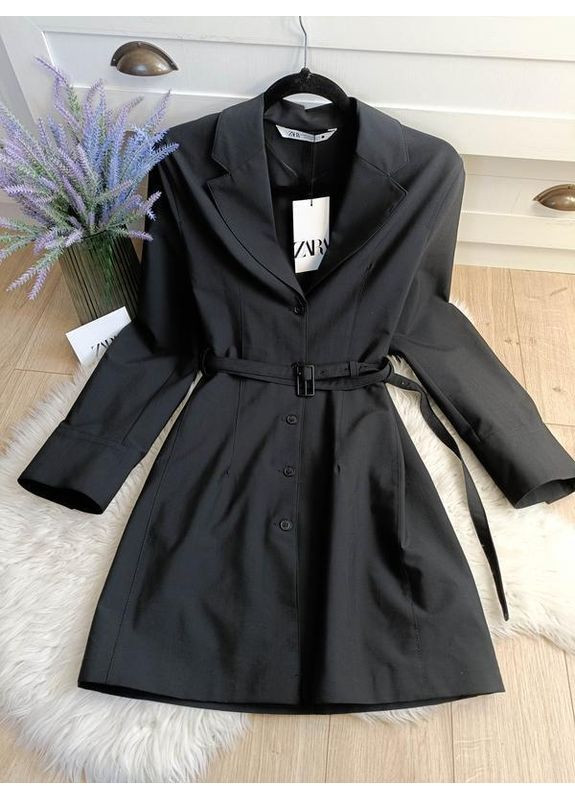Чорна сукня-жакет із ременем в тон Zara