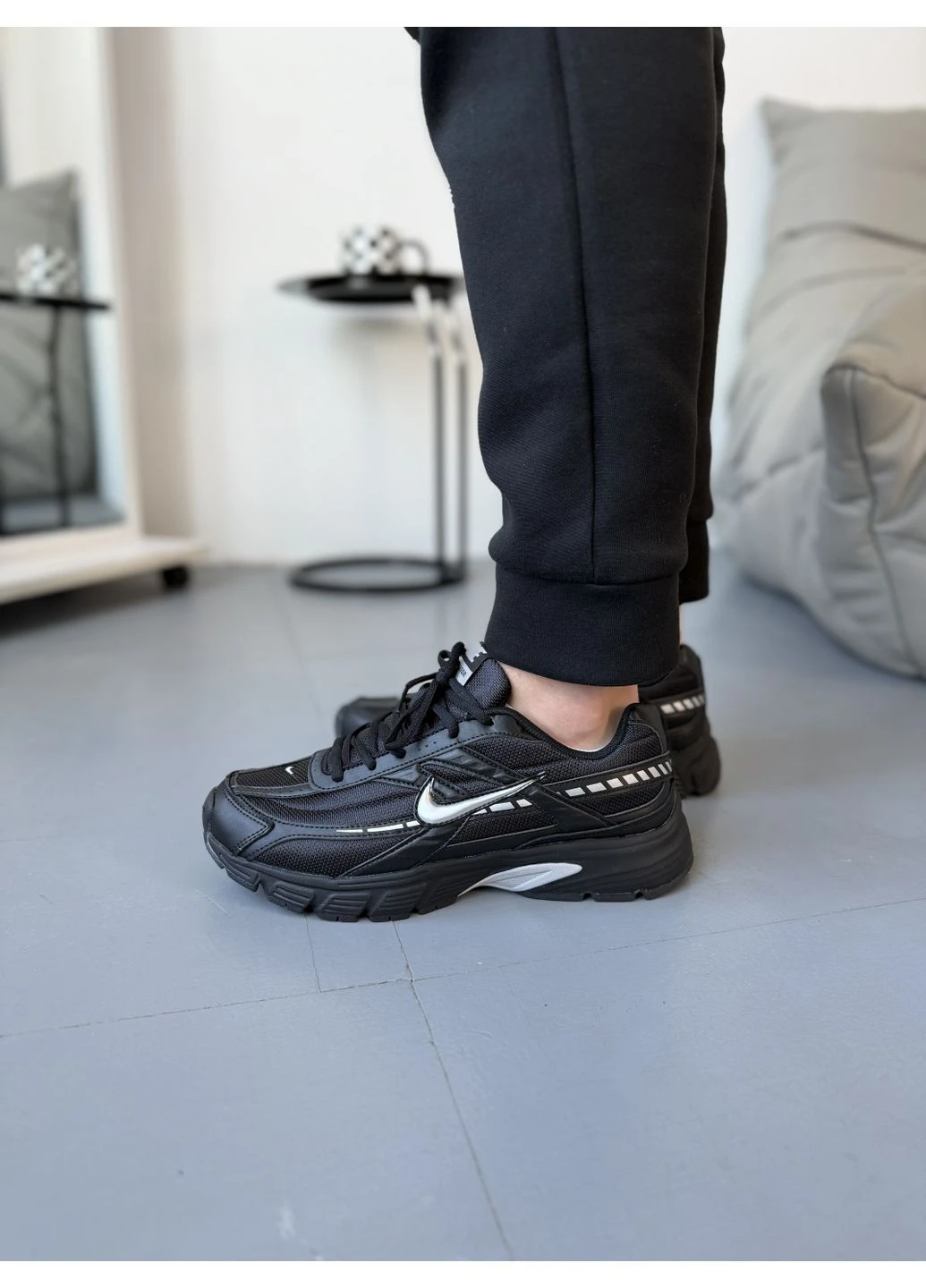 Чорні кросівки чоловічі nike initiator black silver найк інітіатор чорні демісезон No Brand