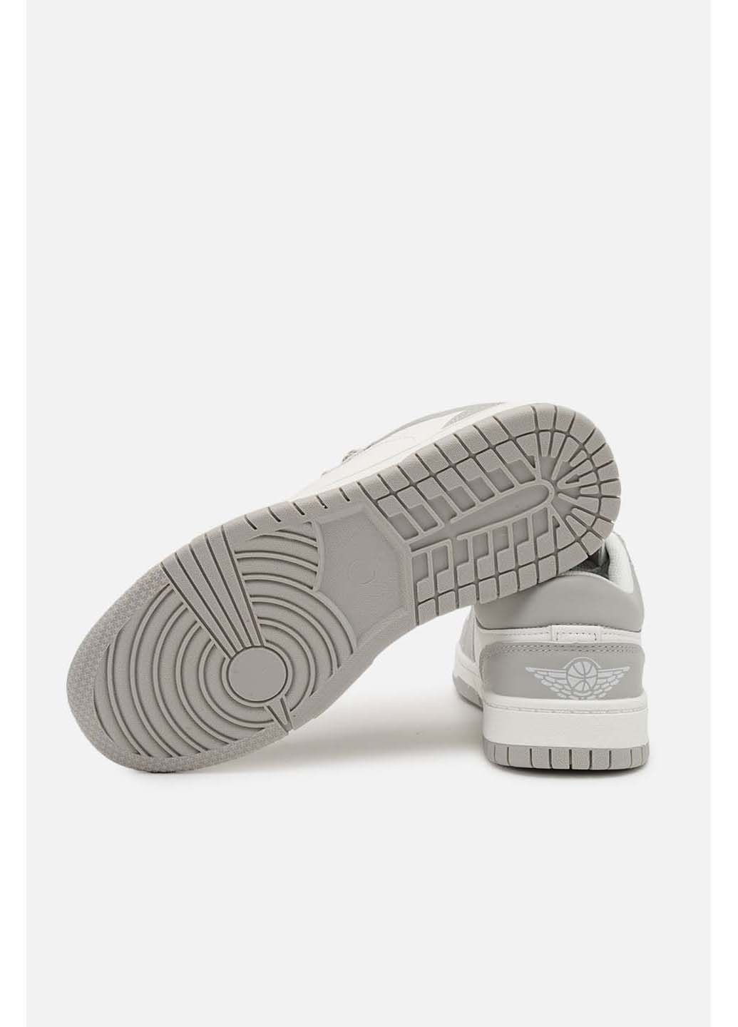 Белые женские кеды Stilli