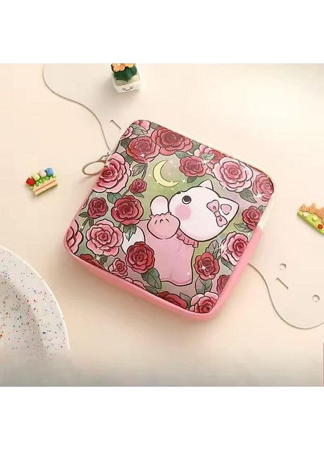 Органайзер чехол для прокладок розового цвета, Котик в розах No Brand (370290374)