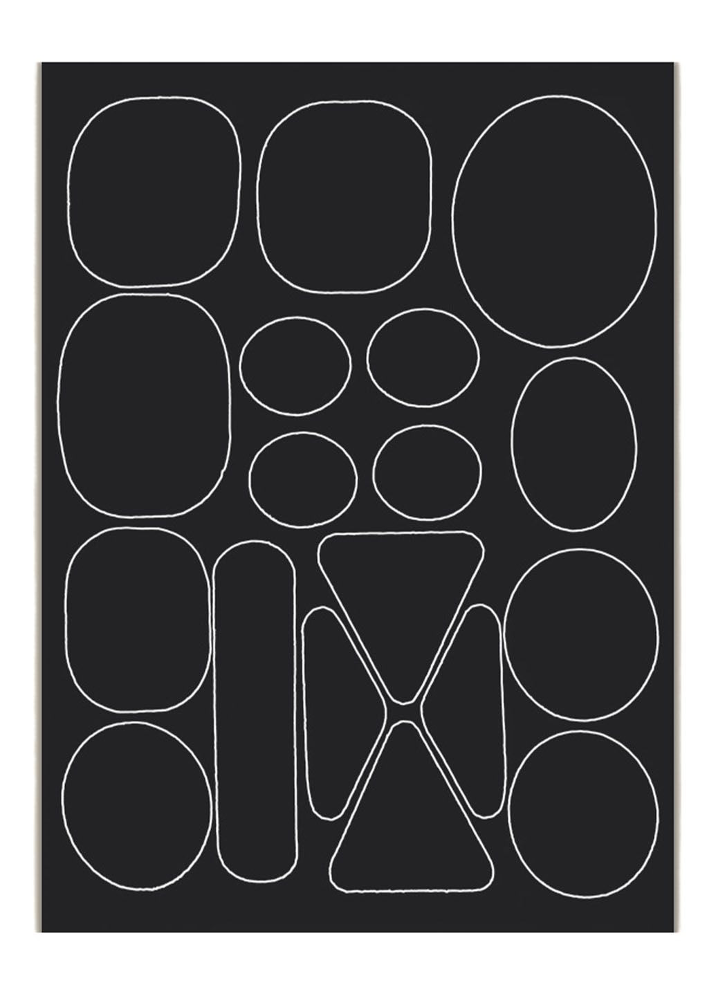 Набір фігурних самоклеючих латок 18 шт на листі 20×15 см водостійкі заплатки для ремонту одягу чорні No Brand (346122756)