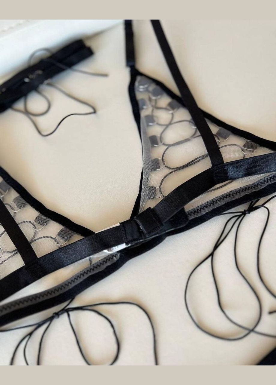 Чорний демісезонний комплект жіночої спідньої білизни poker мереживом з шнурівкою червоний No Brand Комплект нижньої білизни Poker