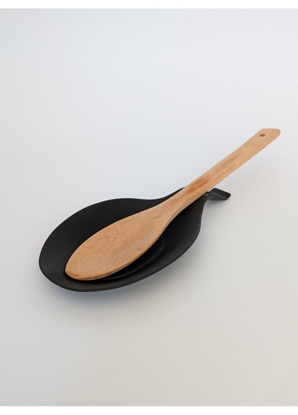 Підставка під ложку чорна силіконова No Brand (360900829)