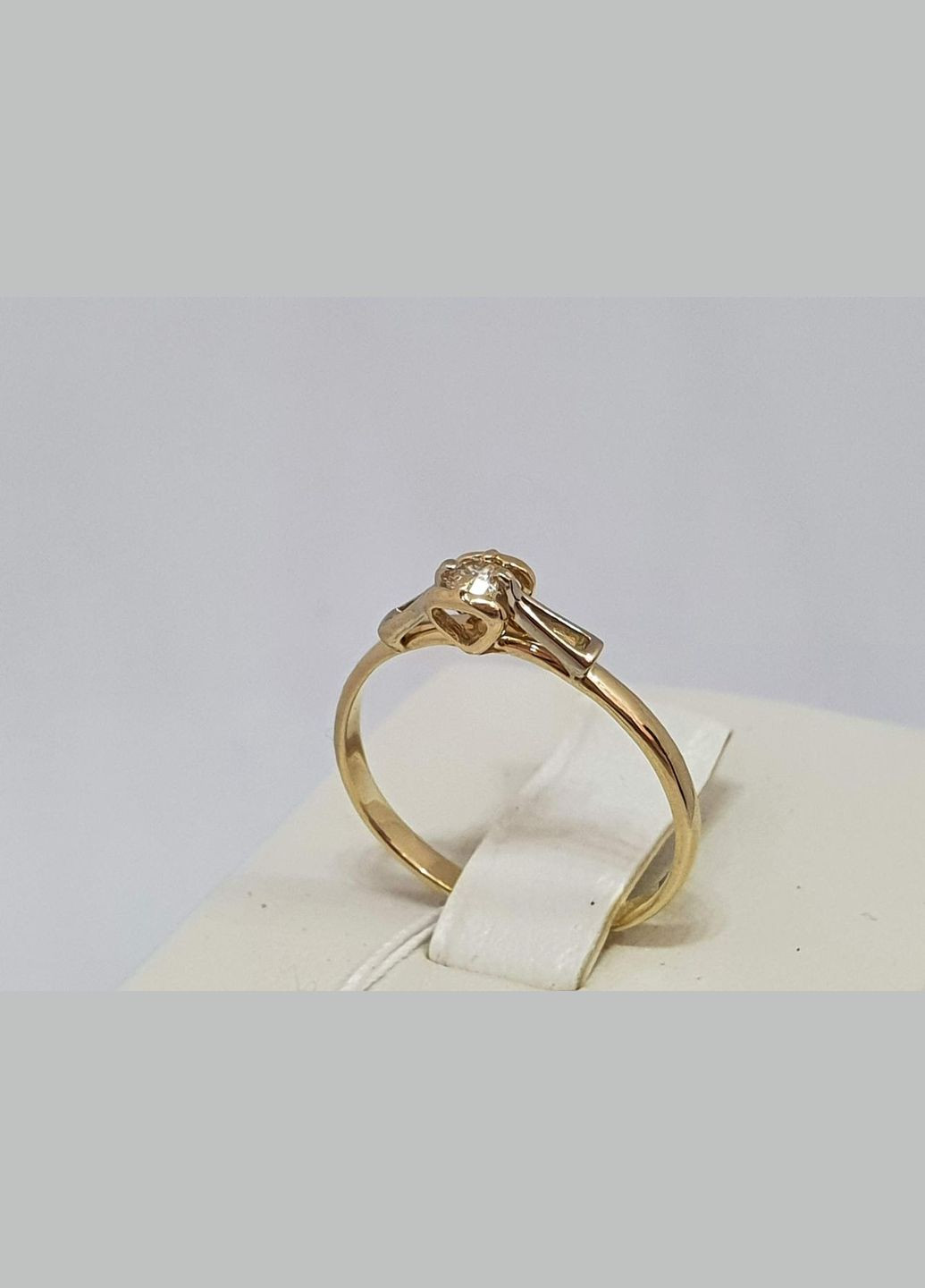 Золоте кільце з діамантами. 3022742 Гаразд (316088086)