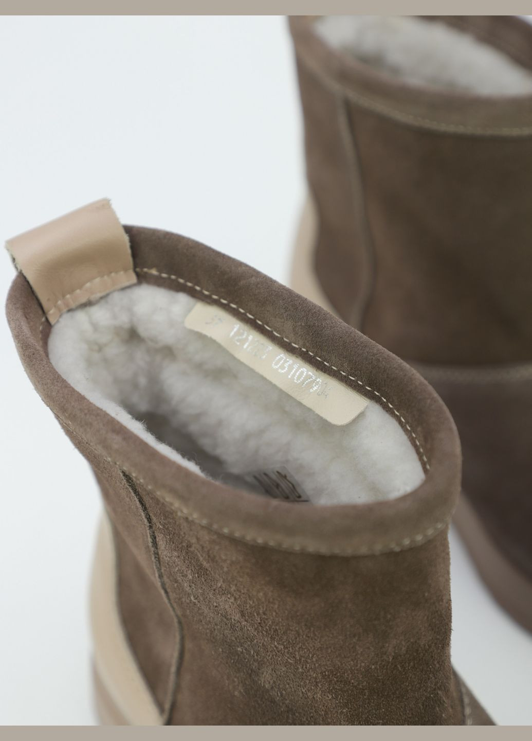 Зимние ботинки женские URBAN TRACE из натуральной замши