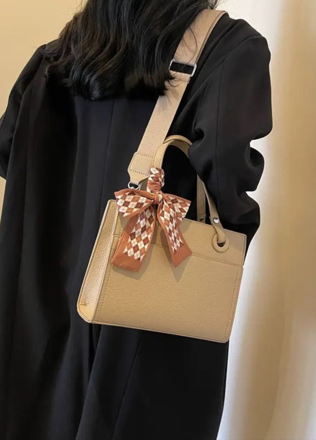 Стильная женская сумочка Perfect Elegance (145001) Macarena (304501800)