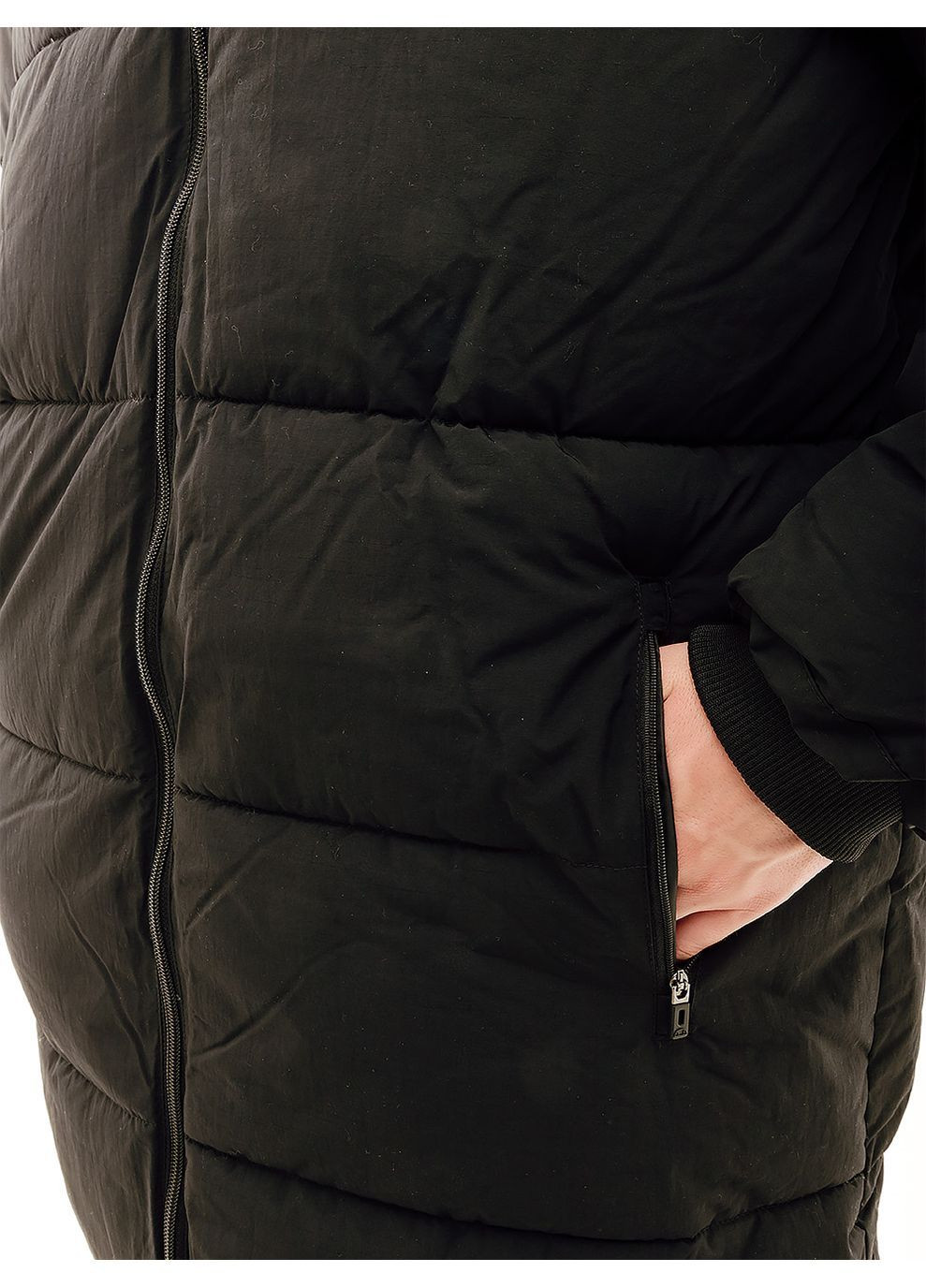 Чорна зимня чоловіча куртка rogeri jacket чорний Ellesse